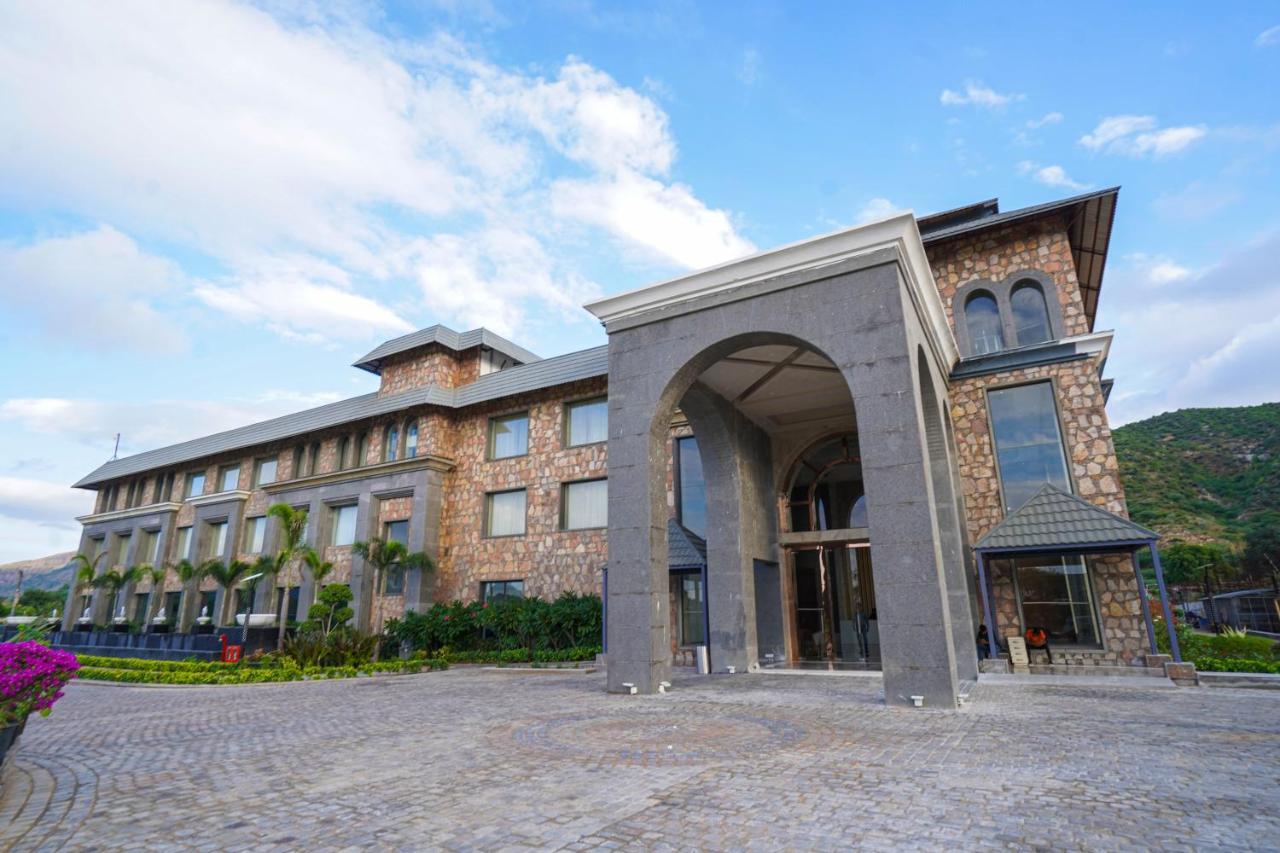 Pushkara Resort And Spa 외부 사진