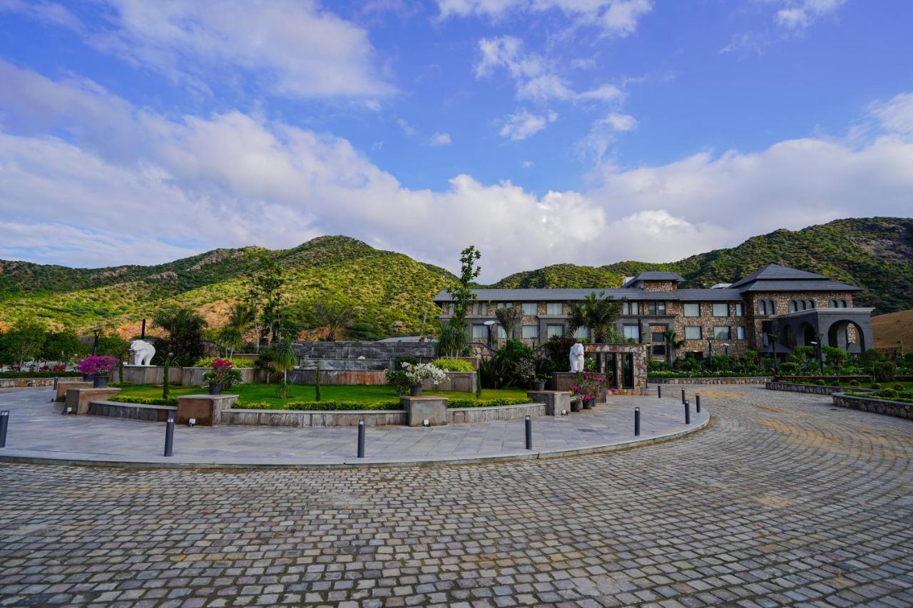 Pushkara Resort And Spa 외부 사진