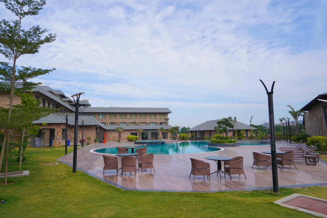 Pushkara Resort And Spa 외부 사진