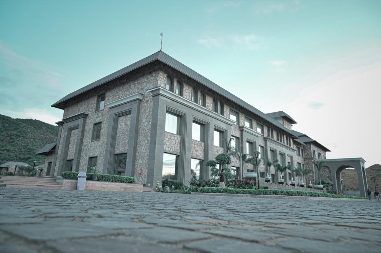 Pushkara Resort And Spa 외부 사진