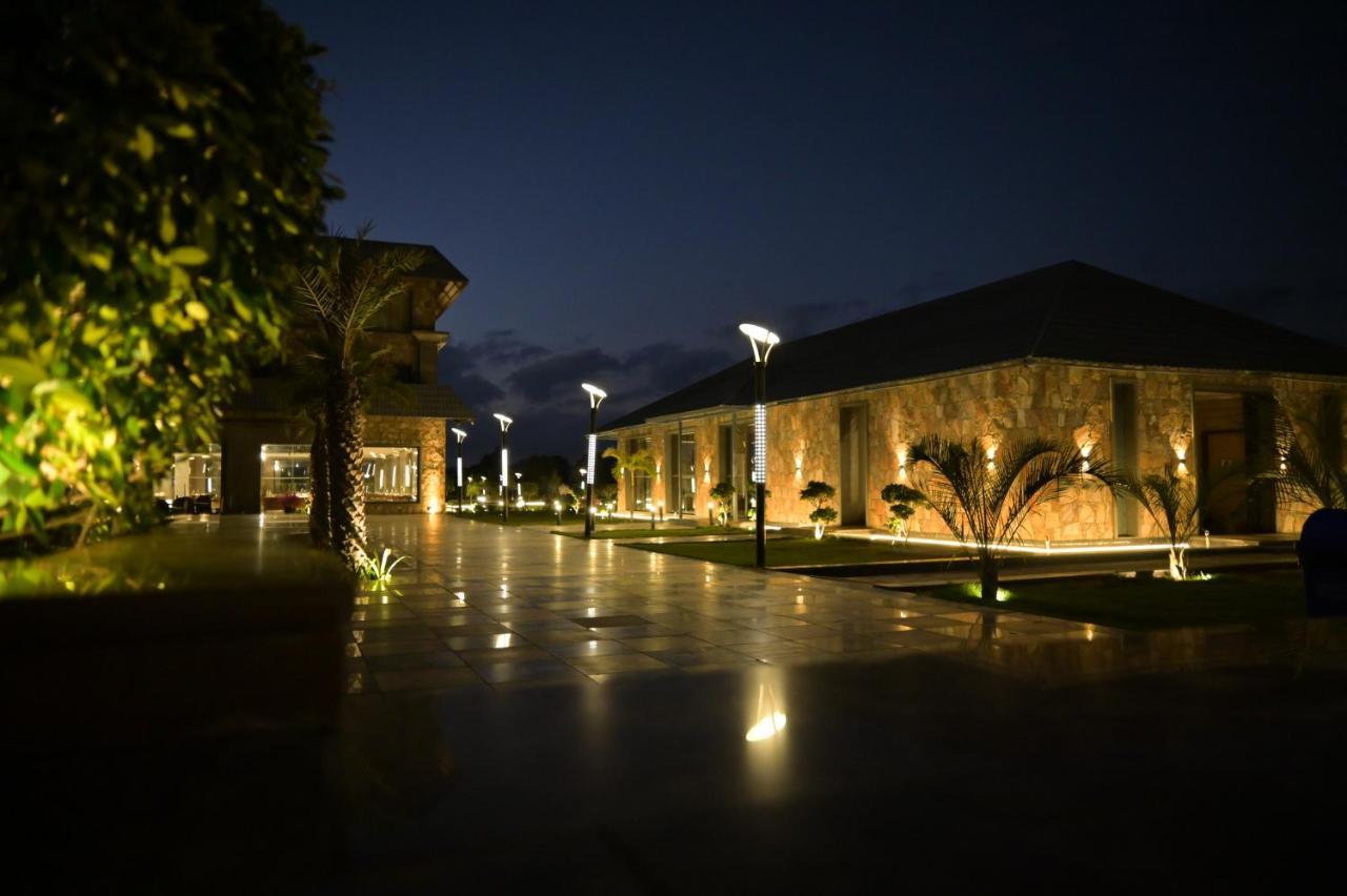 Pushkara Resort And Spa 외부 사진